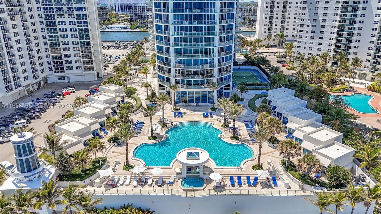Real estate property located at 3101 OCEAN #1802, Broward, Ocean Palms Condo, Hollywood, FL