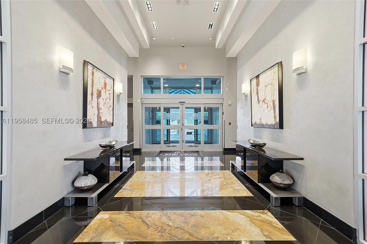 Real estate property located at 3101 OCEAN #1802, Broward, Ocean Palms Condo, Hollywood, FL