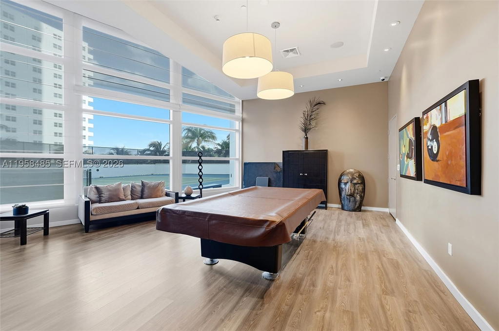 Real estate property located at 3101 OCEAN #1802, Broward, Ocean Palms Condo, Hollywood, FL
