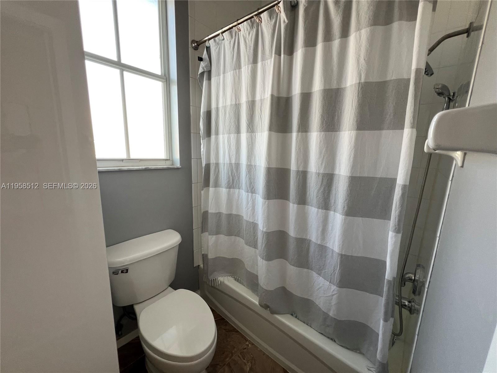 Real estate property located at 8001 36th Ave #1, Miami-dade, Shoma Homes Splendido Con, Hialeah, FL