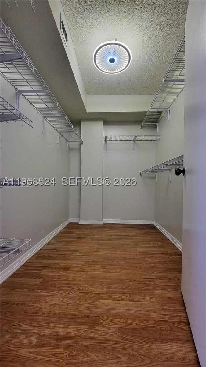 Real estate property located at 406 68th Ave #304, Broward, Polynesian Gardens Condom, Plantation, FL