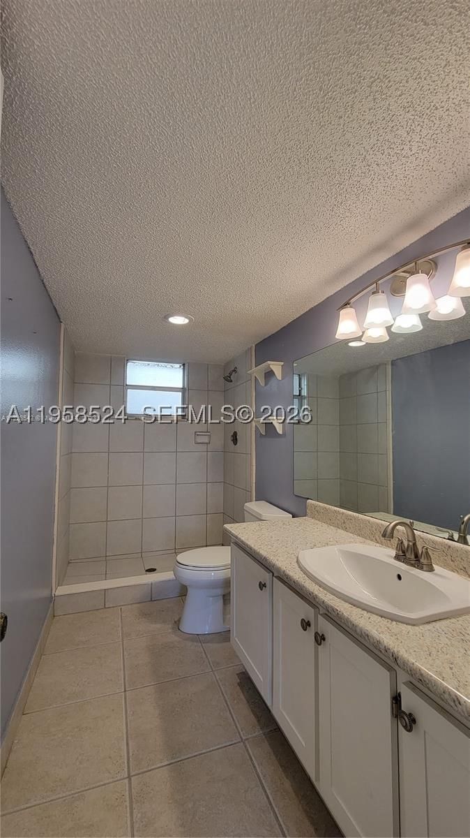 Real estate property located at 406 68th Ave #304, Broward, Polynesian Gardens Condom, Plantation, FL