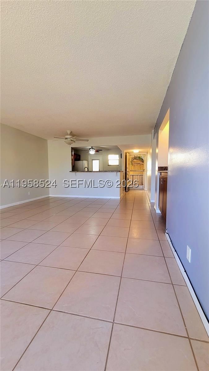 Real estate property located at 406 68th Ave #304, Broward, Polynesian Gardens Condom, Plantation, FL
