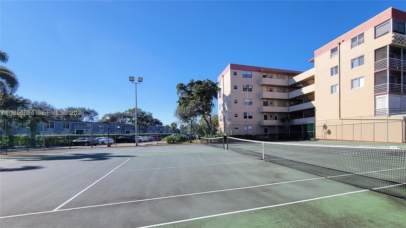 Real estate property located at 406 68th Ave #304, Broward, Polynesian Gardens Condom, Plantation, FL