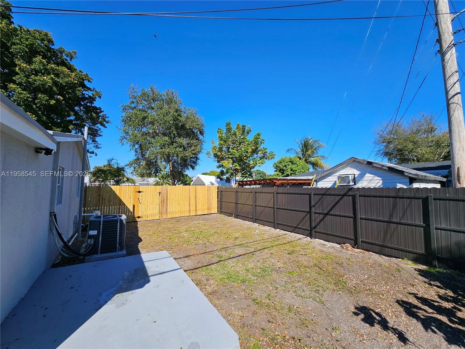 Real estate property located at 5660 5th Ave, Broward, Patterson Park 3 Add, Oakland Park, FL