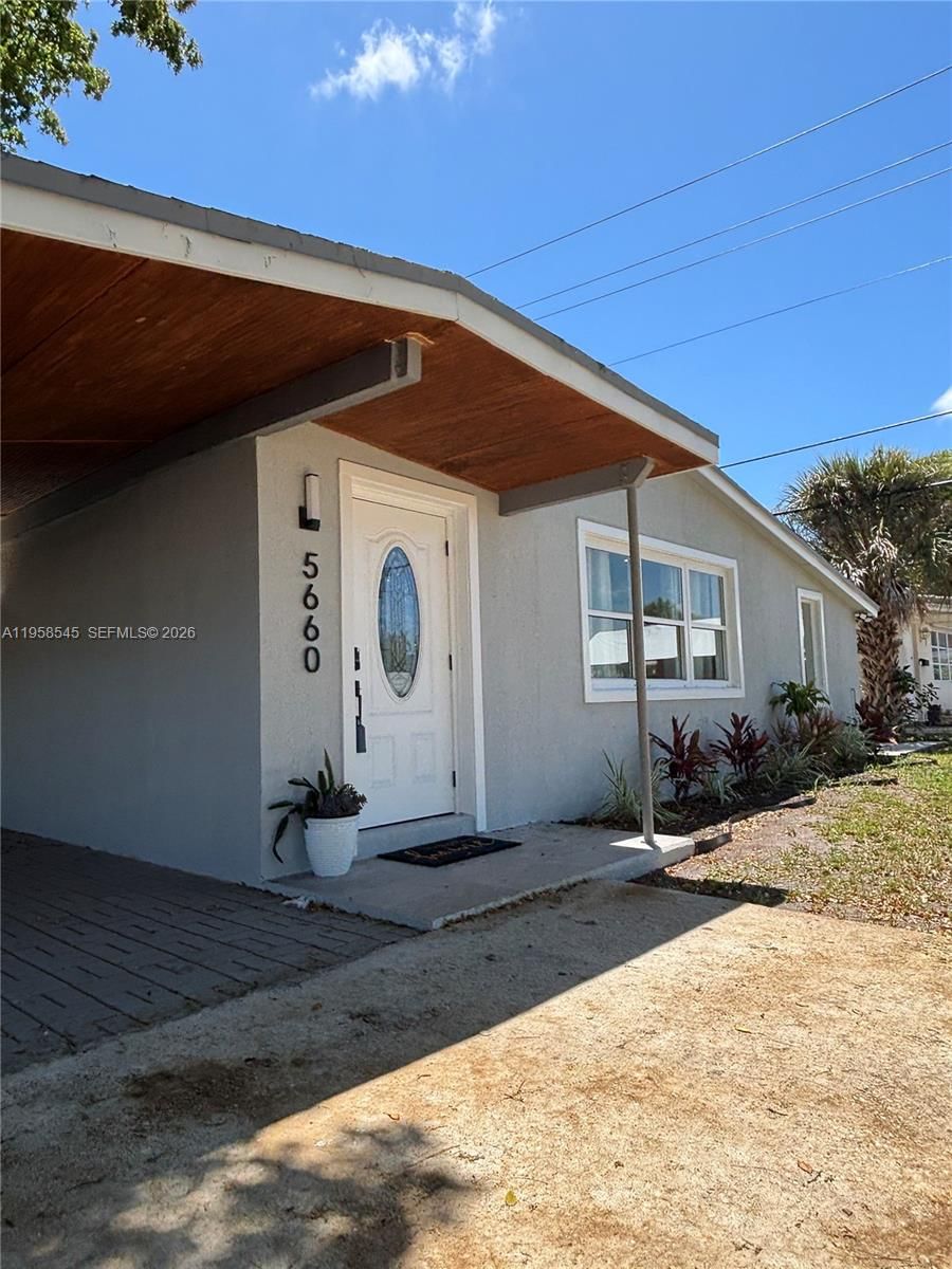 Real estate property located at 5660 5th Ave, Broward, Patterson Park 3 Add, Oakland Park, FL