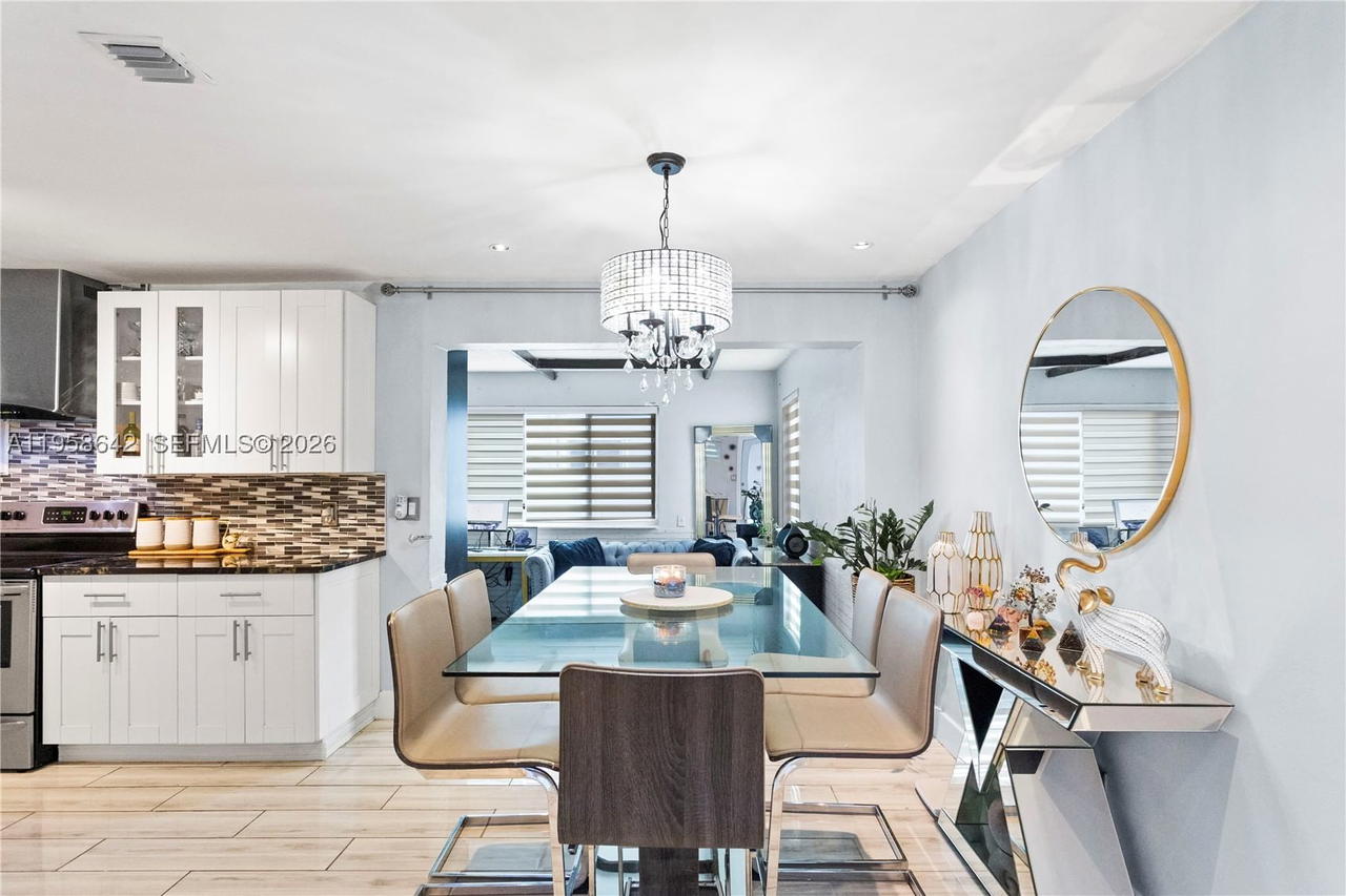 Real estate property located at 821 73rd Ter, Broward, Boulevard Heights Sec 2, Hollywood, FL