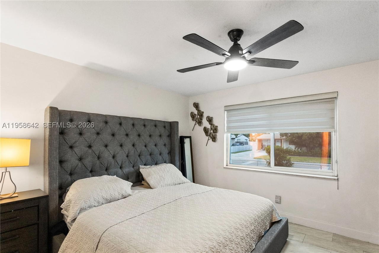 Real estate property located at 821 73rd Ter, Broward, Boulevard Heights Sec 2, Hollywood, FL