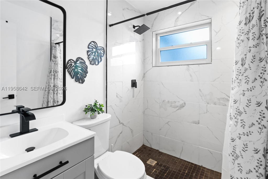 Real estate property located at 821 73rd Ter, Broward, Boulevard Heights Sec 2, Hollywood, FL