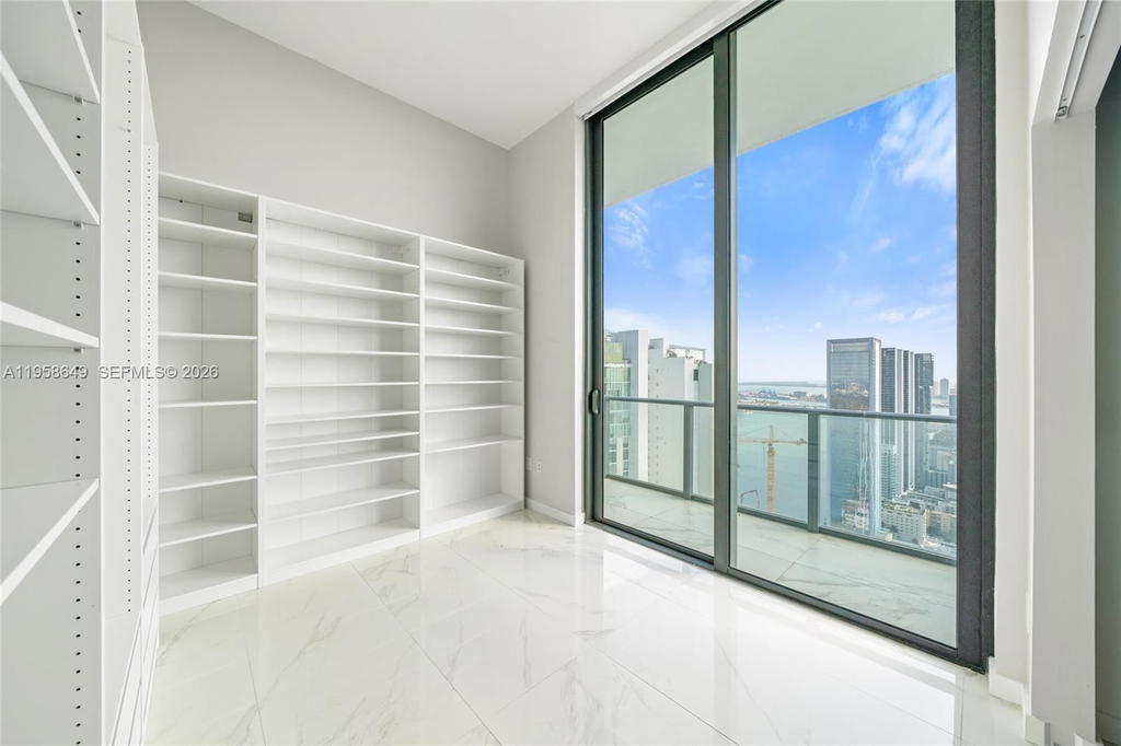 Real estate property located at 480 31st St PH5101, Miami-dade, Gran Paraiso Condo, Miami, FL