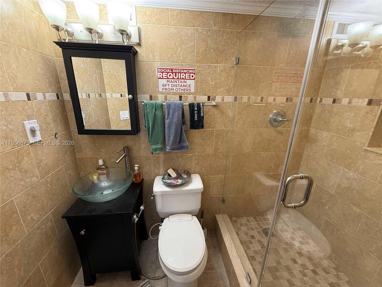 Real estate property located at 999 Brickell Bay Dr #2002, Miami-dade, Four Ambassadors Condo Ph, Miami, FL