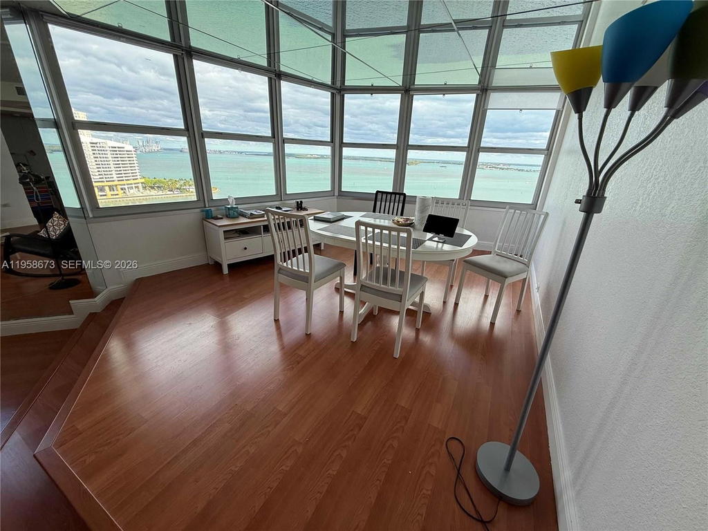 Real estate property located at 999 Brickell Bay Dr #2002, Miami-dade, Four Ambassadors Condo Ph, Miami, FL