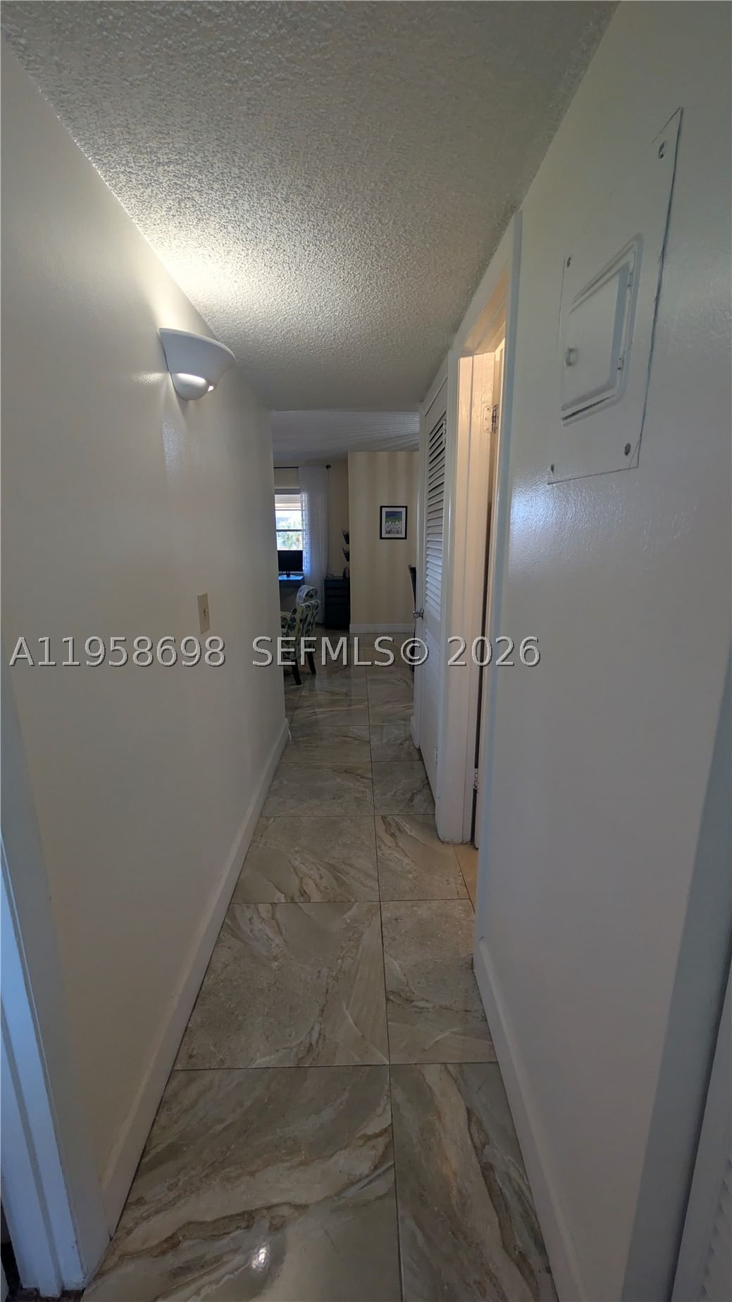 Real estate property located at 5300 Washington St T324, Broward, Beverly Hills Condo Numbe, Hollywood, FL
