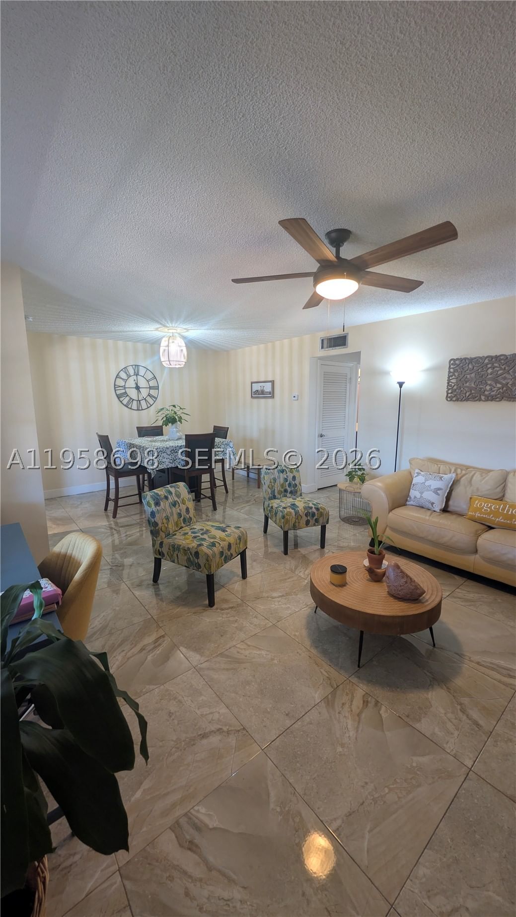 Real estate property located at 5300 Washington St T324, Broward, Beverly Hills Condo Numbe, Hollywood, FL