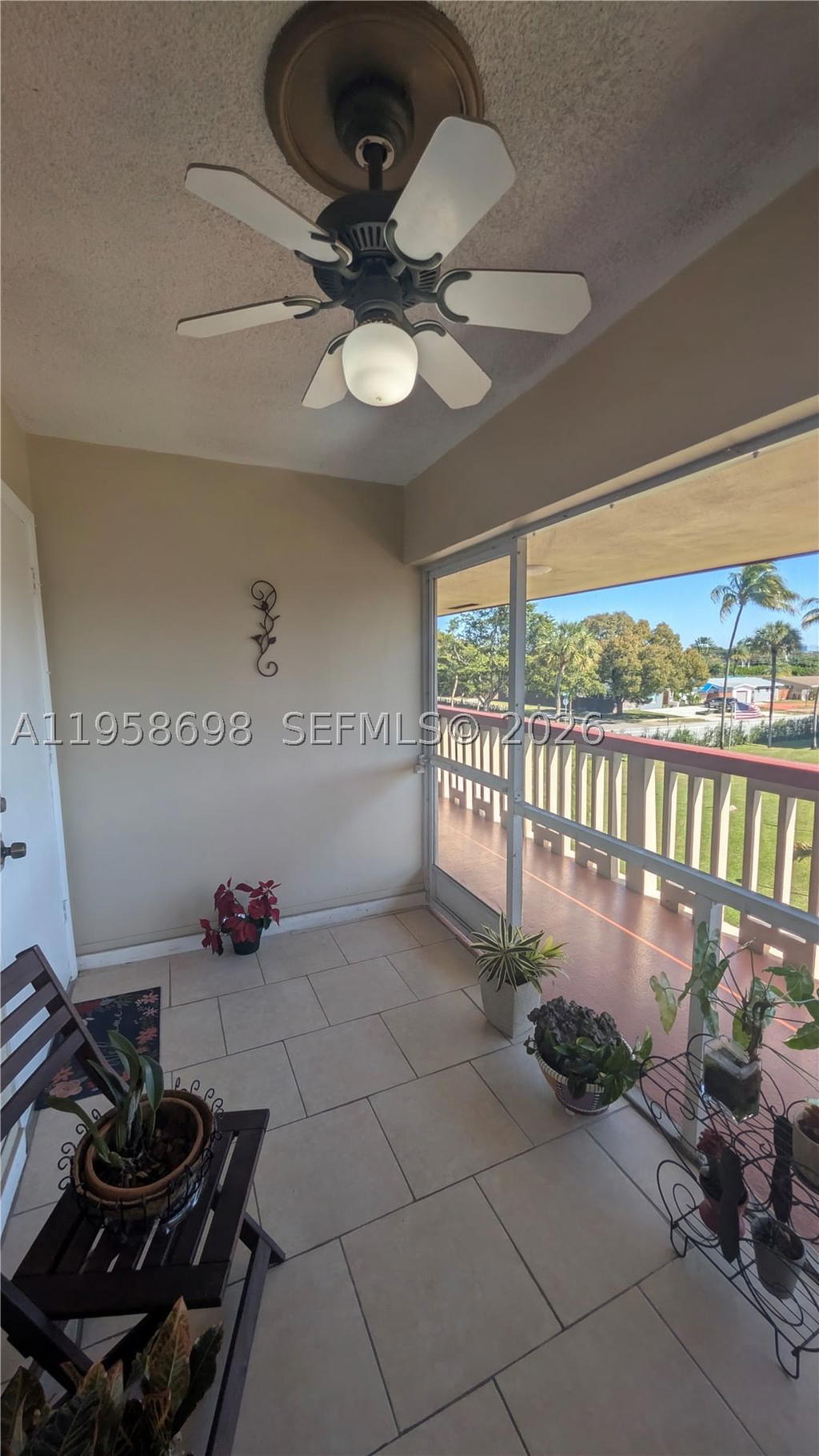 Real estate property located at 5300 Washington St T324, Broward, Beverly Hills Condo Numbe, Hollywood, FL