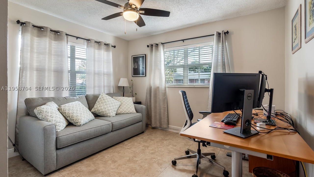 Real estate property located at 3371 67th St, Broward, Palm-aire Village 2nd Sec, Fort Lauderdale, FL