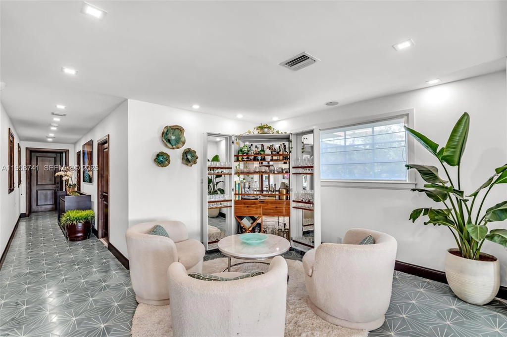 Real estate property located at 1398 Bay Dr, Miami-dade, Oceanside Sec Isle Of Nor, Miami Beach, FL