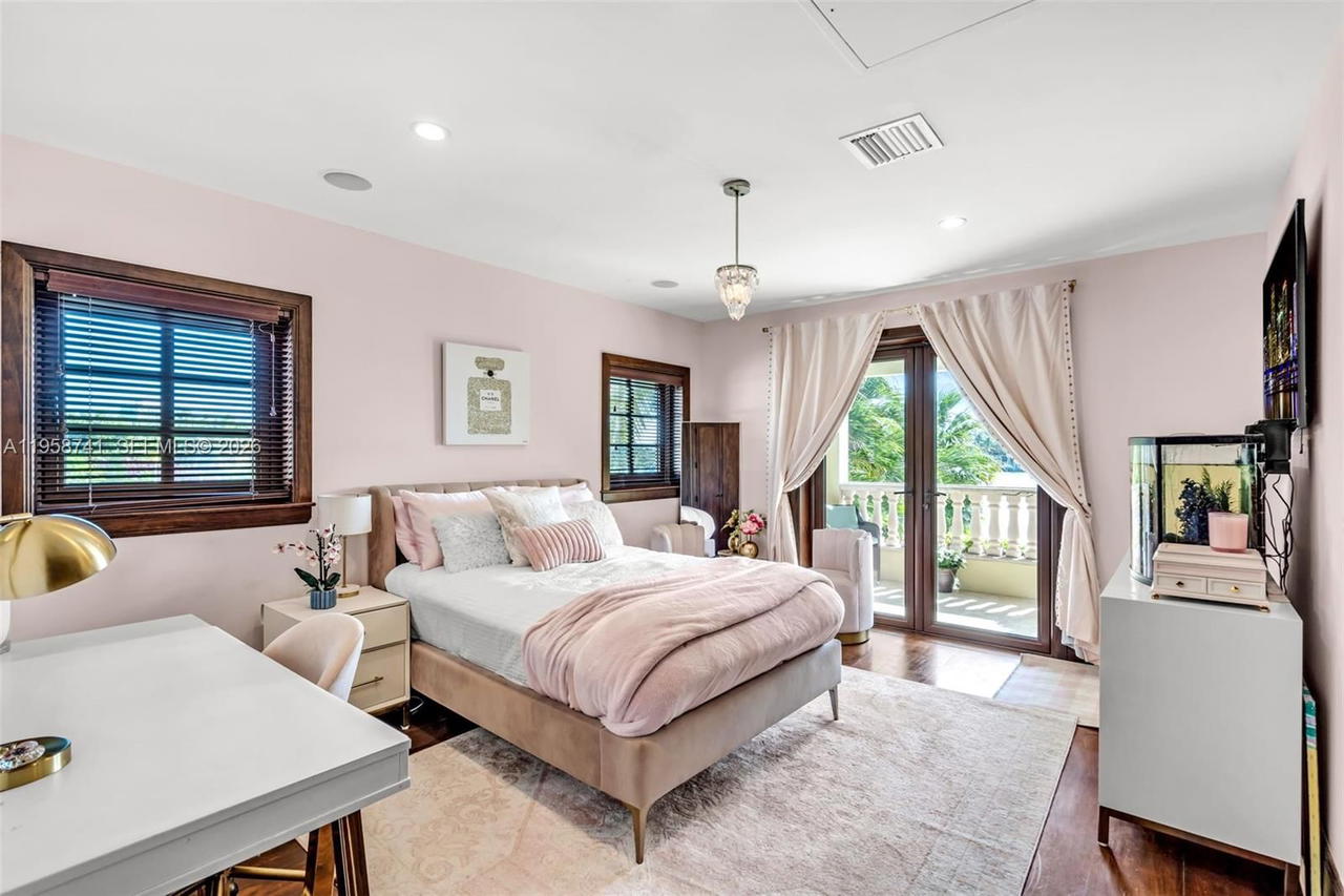 Real estate property located at 1398 Bay Dr, Miami-dade, Oceanside Sec Isle Of Nor, Miami Beach, FL
