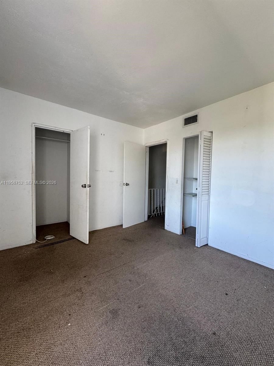 Real estate property located at 7801 4th Ct #516, Miami-dade, Riverview Village Condo, Miami, FL