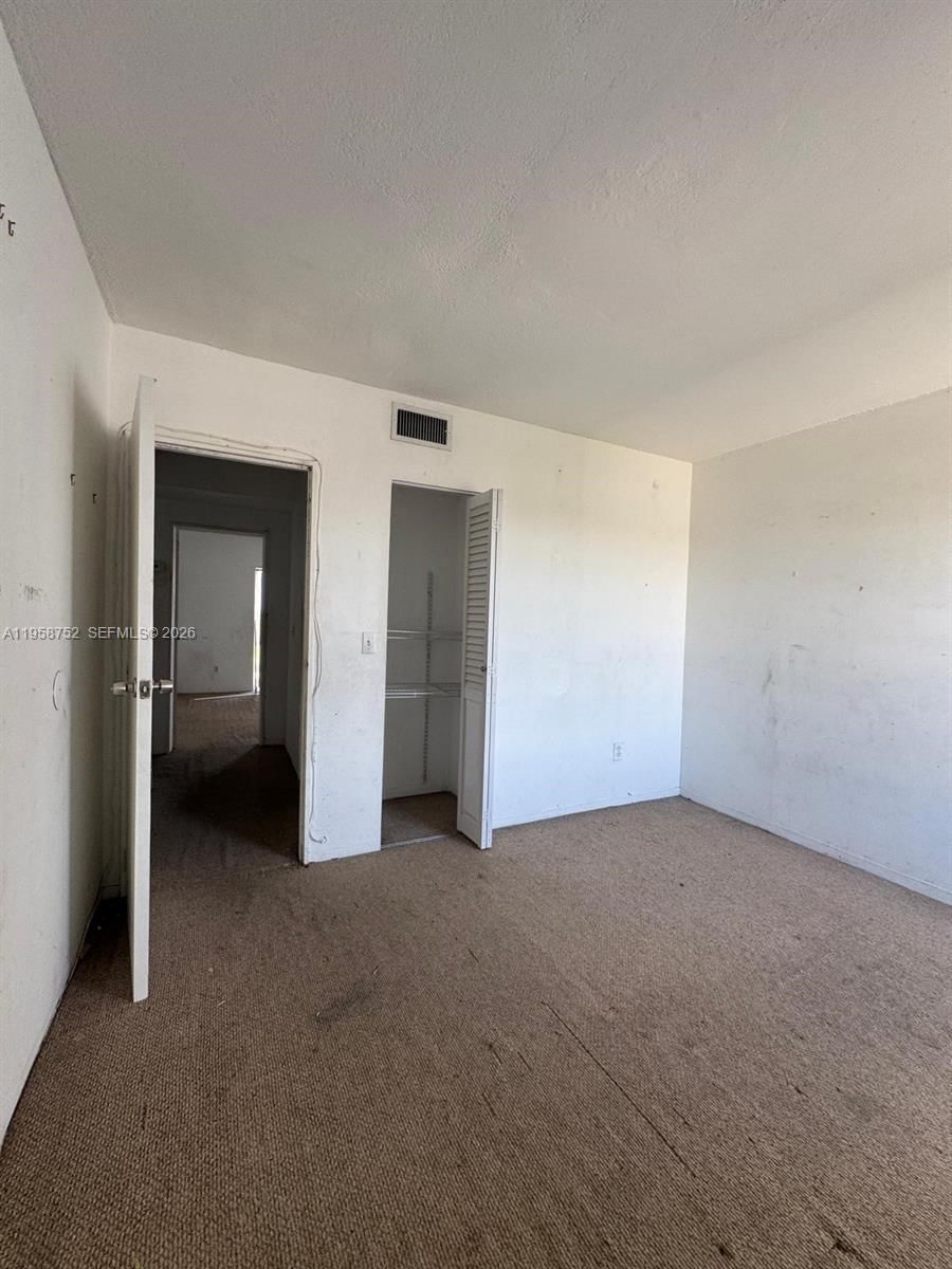 Real estate property located at 7801 4th Ct #516, Miami-dade, Riverview Village Condo, Miami, FL