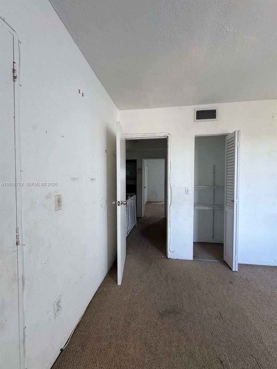 Real estate property located at 7801 4th Ct #516, Miami-dade, Riverview Village Condo, Miami, FL