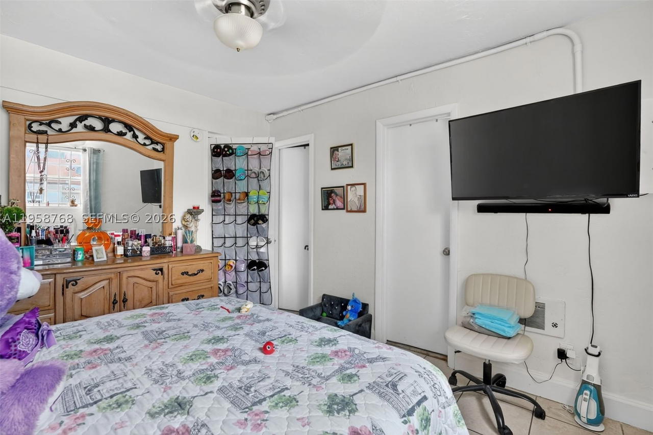 Real estate property located at 1736 19th St, Miami-dade, Mulberry Park, Miami, FL