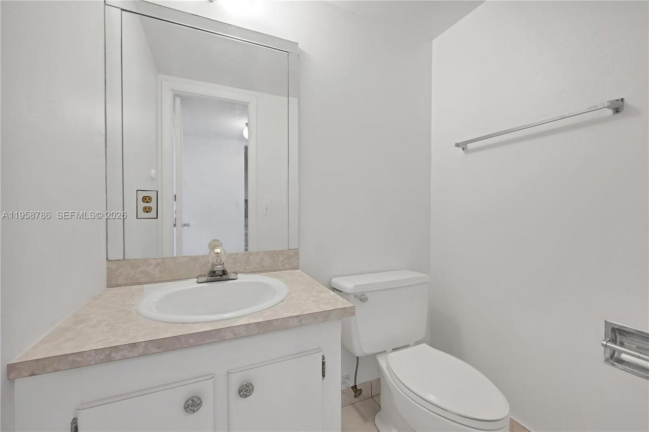 Real estate property located at 16751 9th Ave #410, Miami-dade, Windwood Condo, North Miami Beach, FL