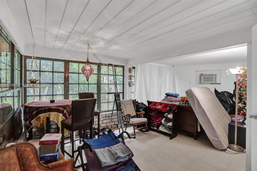 Real estate property located at 3255 60th Ave, Miami-dade, Schenley Park Sec 2, Miami, FL
