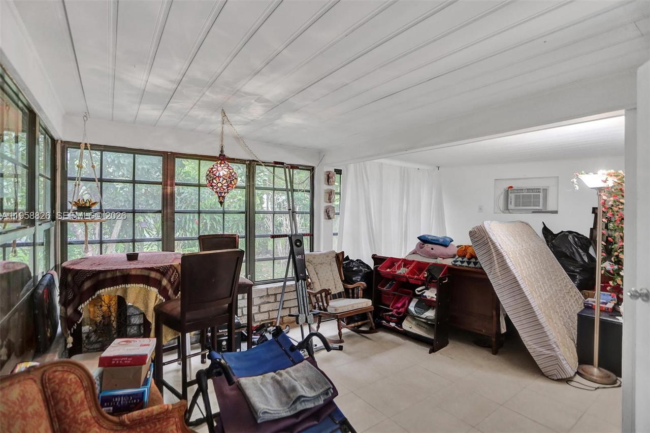 Real estate property located at 3255 60th Ave, Miami-dade, Schenley Park Sec 2, Miami, FL