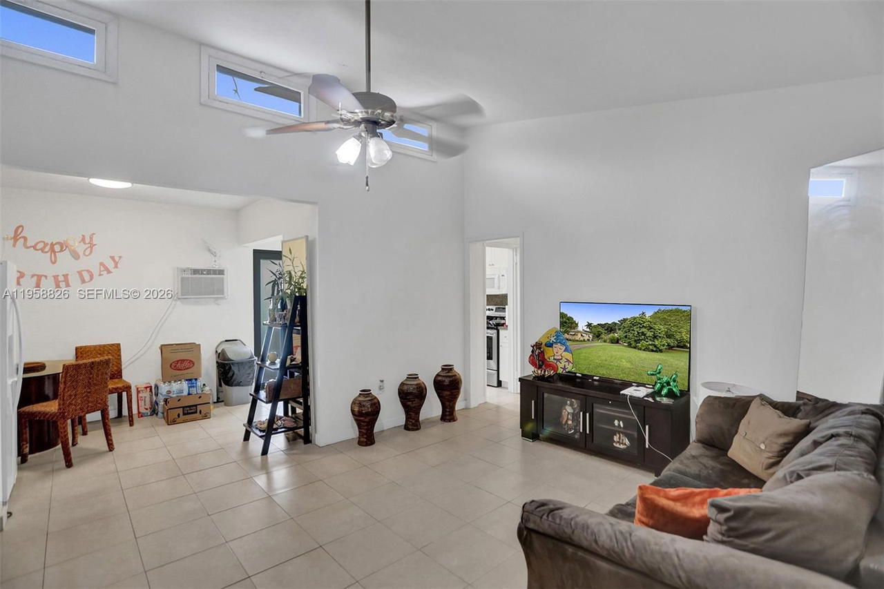 Real estate property located at 3255 60th Ave, Miami-dade, Schenley Park Sec 2, Miami, FL