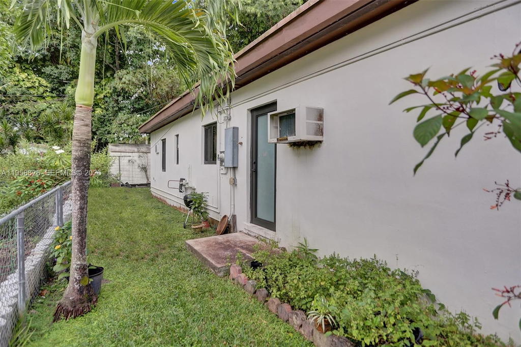 Real estate property located at 3255 60th Ave, Miami-dade, Schenley Park Sec 2, Miami, FL