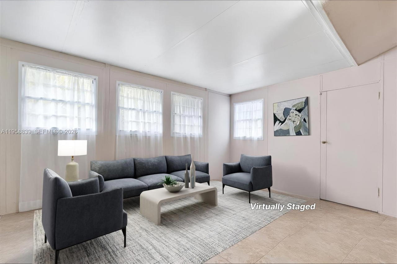 Real estate property located at 16834 70th Ave, Miami-dade, Lakes Of Palm Springs, Hialeah, FL