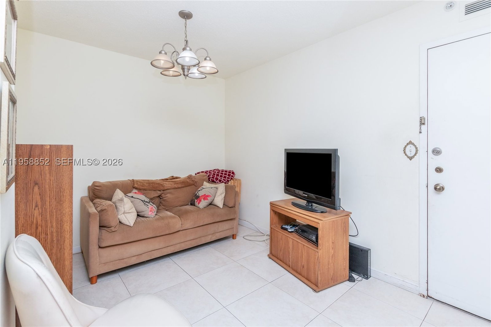Real estate property located at 2780 183rd St #1606, Miami-dade, Commodore Plaza Condo, Aventura, FL