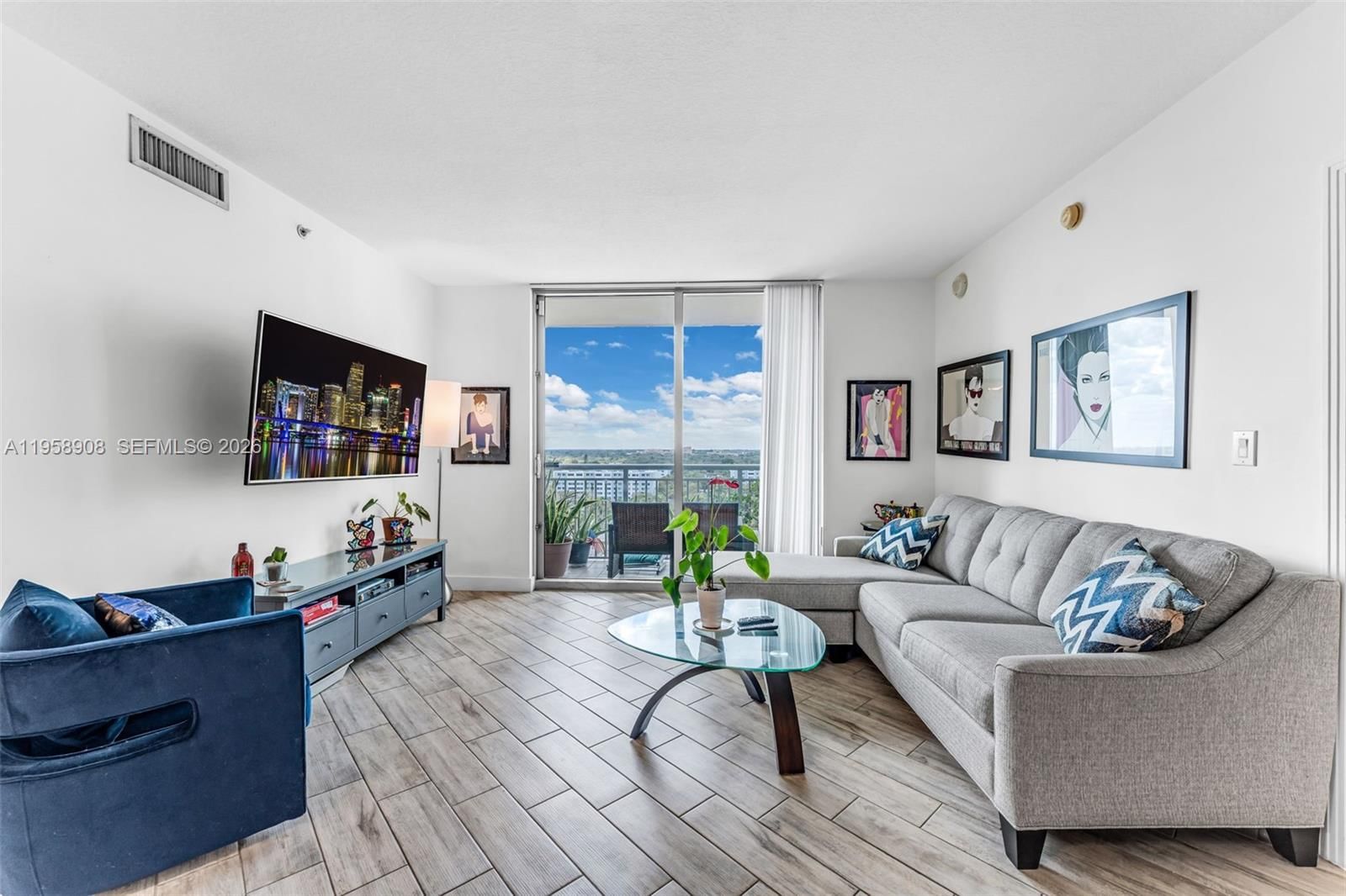 Real estate property located at 9066 73rd Ct #908, Miami-dade, Metropolis Ii At Dadeland, Miami, FL