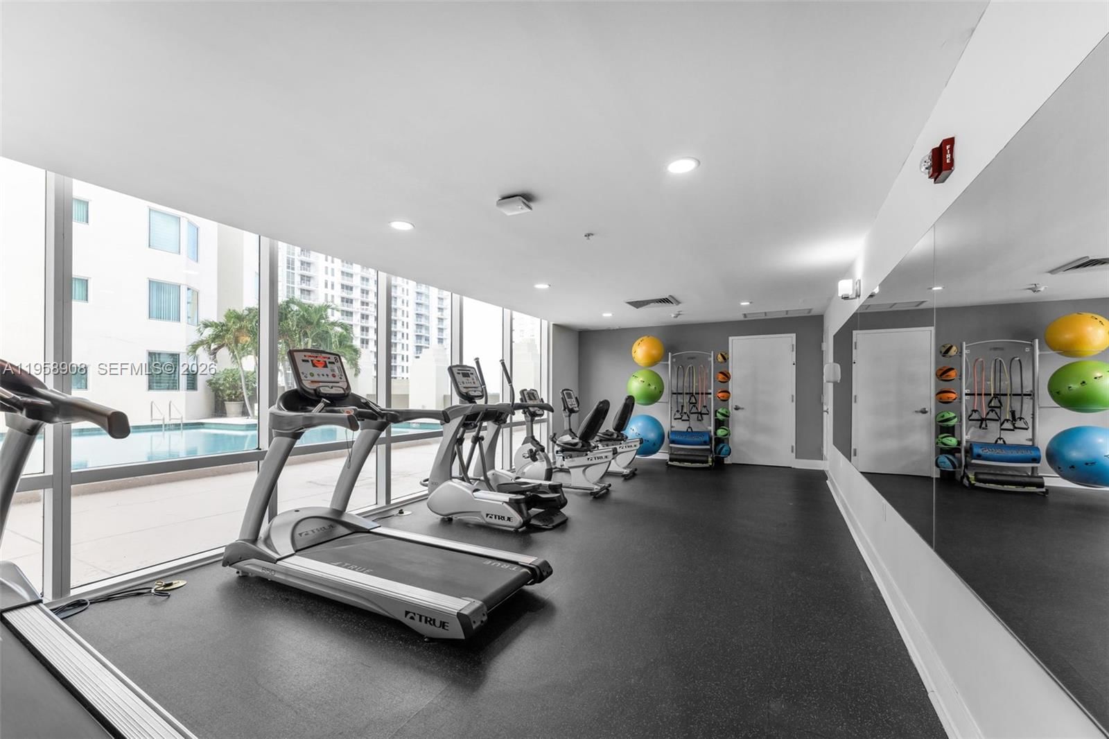 Real estate property located at 9066 73rd Ct #908, Miami-dade, Metropolis Ii At Dadeland, Miami, FL