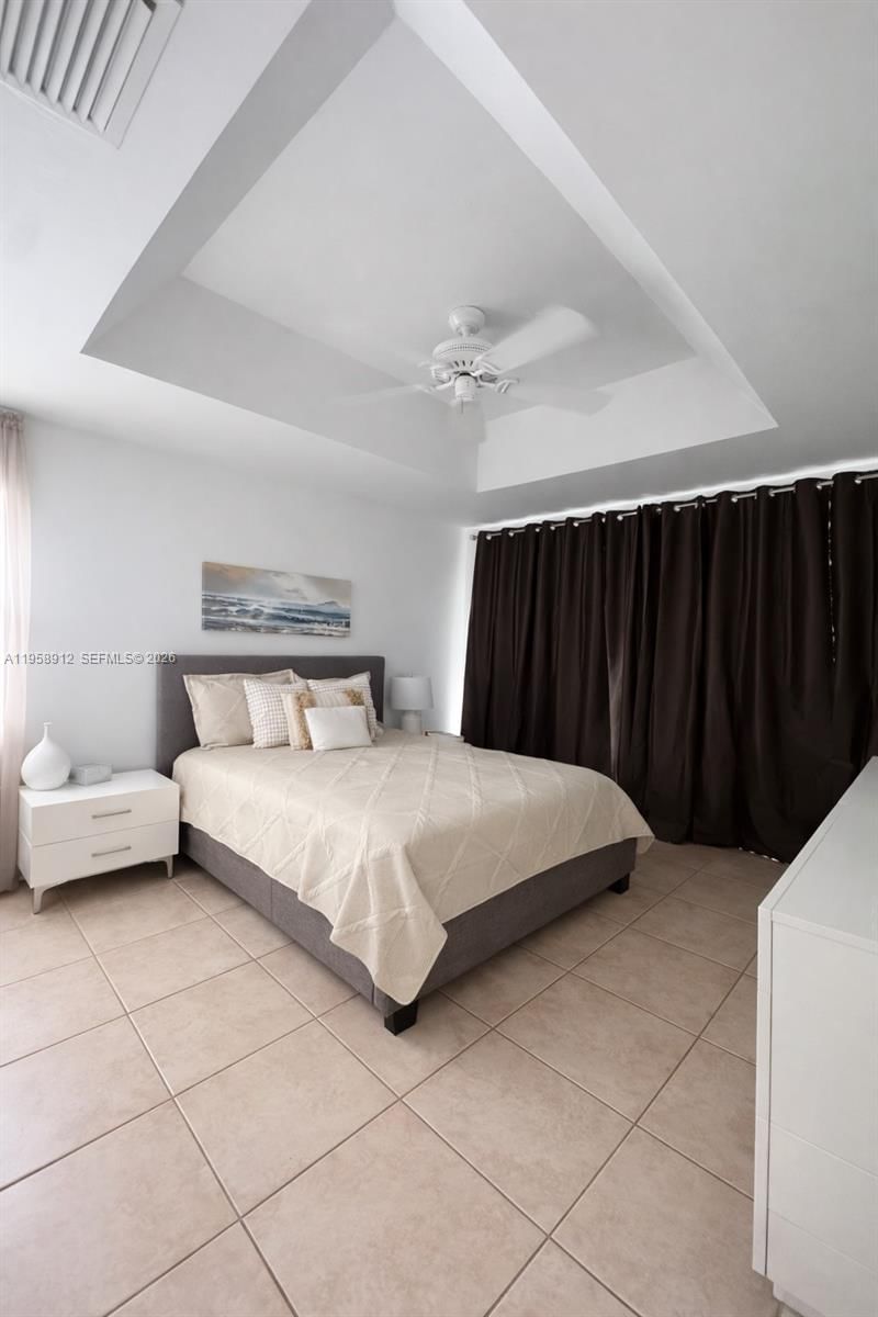 Real estate property located at 16308 83rd Ln, Miami-dade, Lago Mar West, Miami, FL