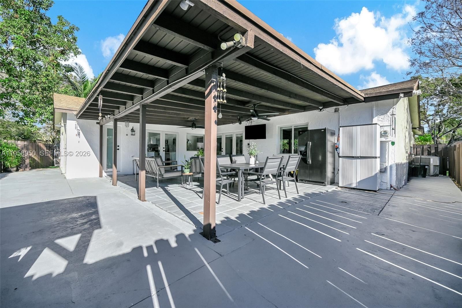 Real estate property located at 13416 108th St Cir N, Miami-dade, Crossings Sec 4, The, Miami, FL