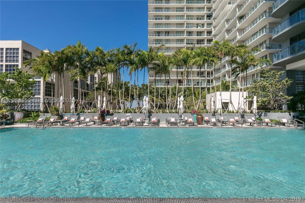 Real estate property located at 121 34th St #2816, Miami-dade, 3401 Midtown Condo, Miami, FL
