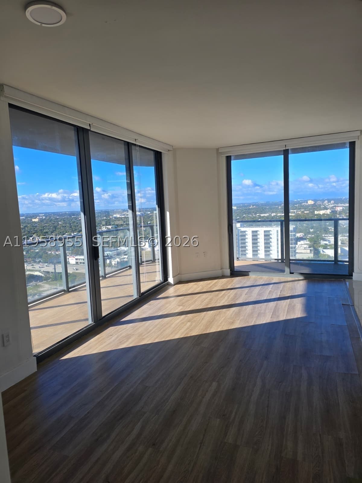 Real estate property located at 121 34th St #2816, Miami-dade, 3401 Midtown Condo, Miami, FL