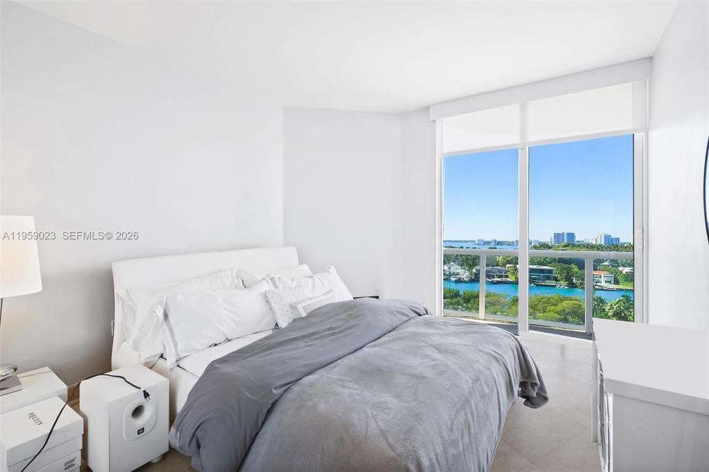 Real estate property located at 6365 Collins Ave #1008, Miami-dade, Akoya Condo, Miami Beach, FL
