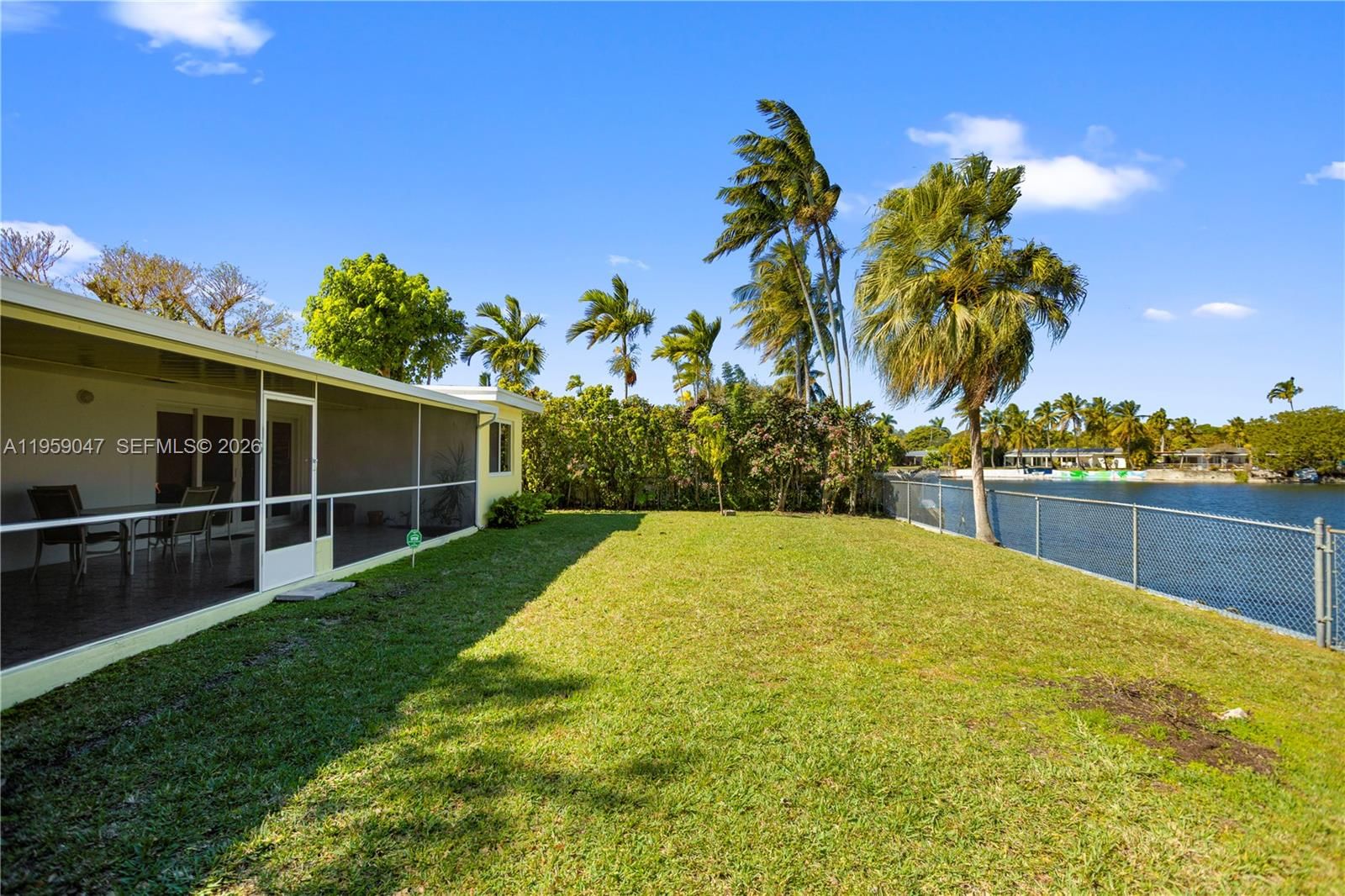 Real estate property located at 6331 62nd Ter, Miami-dade, Twin Lake Manor Sub, South Miami, FL