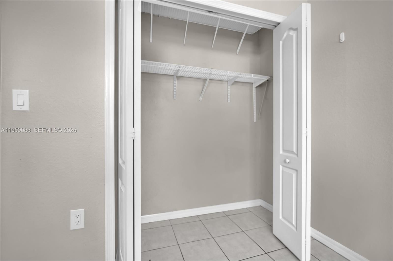 Real estate property located at 8964 Flagler St #109, Miami-dade, Century Park Condo, Miami, FL