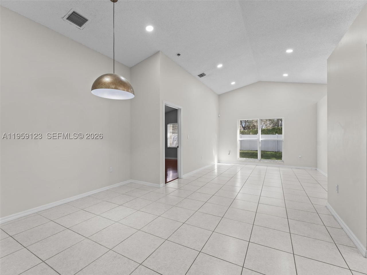 Real estate property located at 1861 142nd Ter, Broward, Pembroke Falls Phase 7, Pembroke Pines, FL