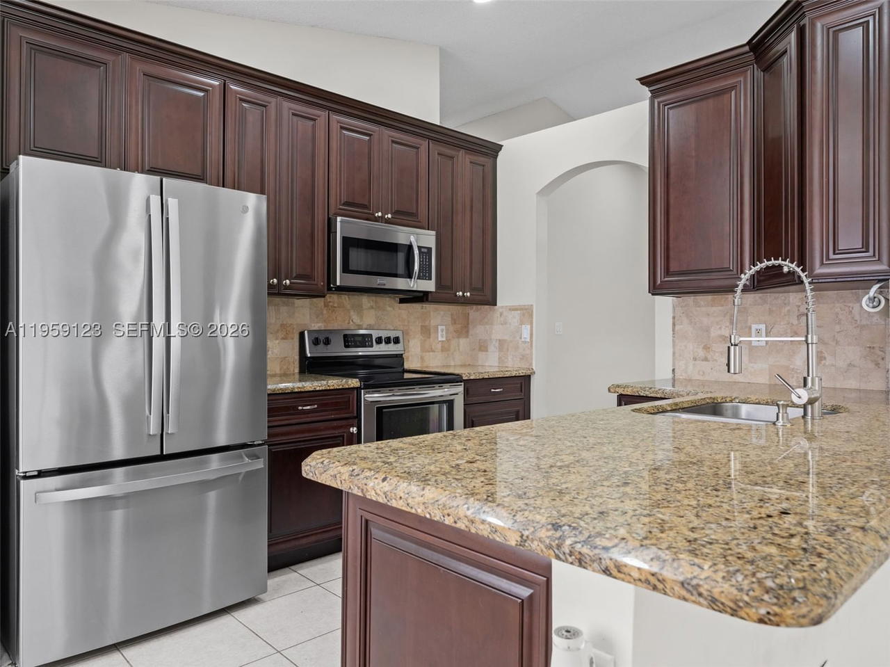 Real estate property located at 1861 142nd Ter, Broward, Pembroke Falls Phase 7, Pembroke Pines, FL