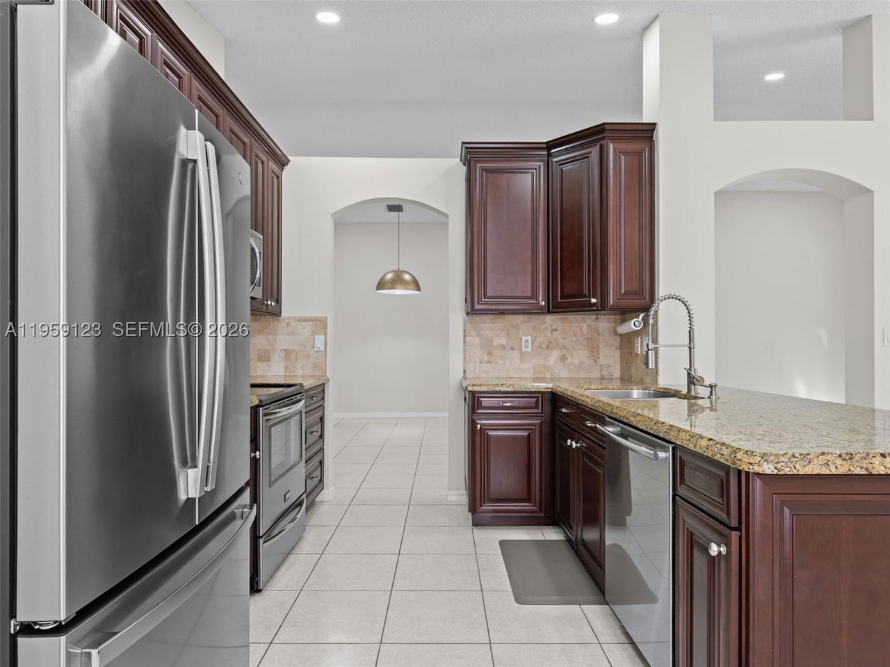 Real estate property located at 1861 142nd Ter, Broward, Pembroke Falls Phase 7, Pembroke Pines, FL