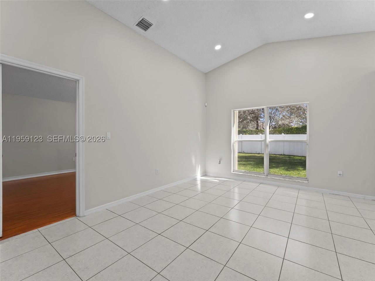 Real estate property located at 1861 142nd Ter, Broward, Pembroke Falls Phase 7, Pembroke Pines, FL