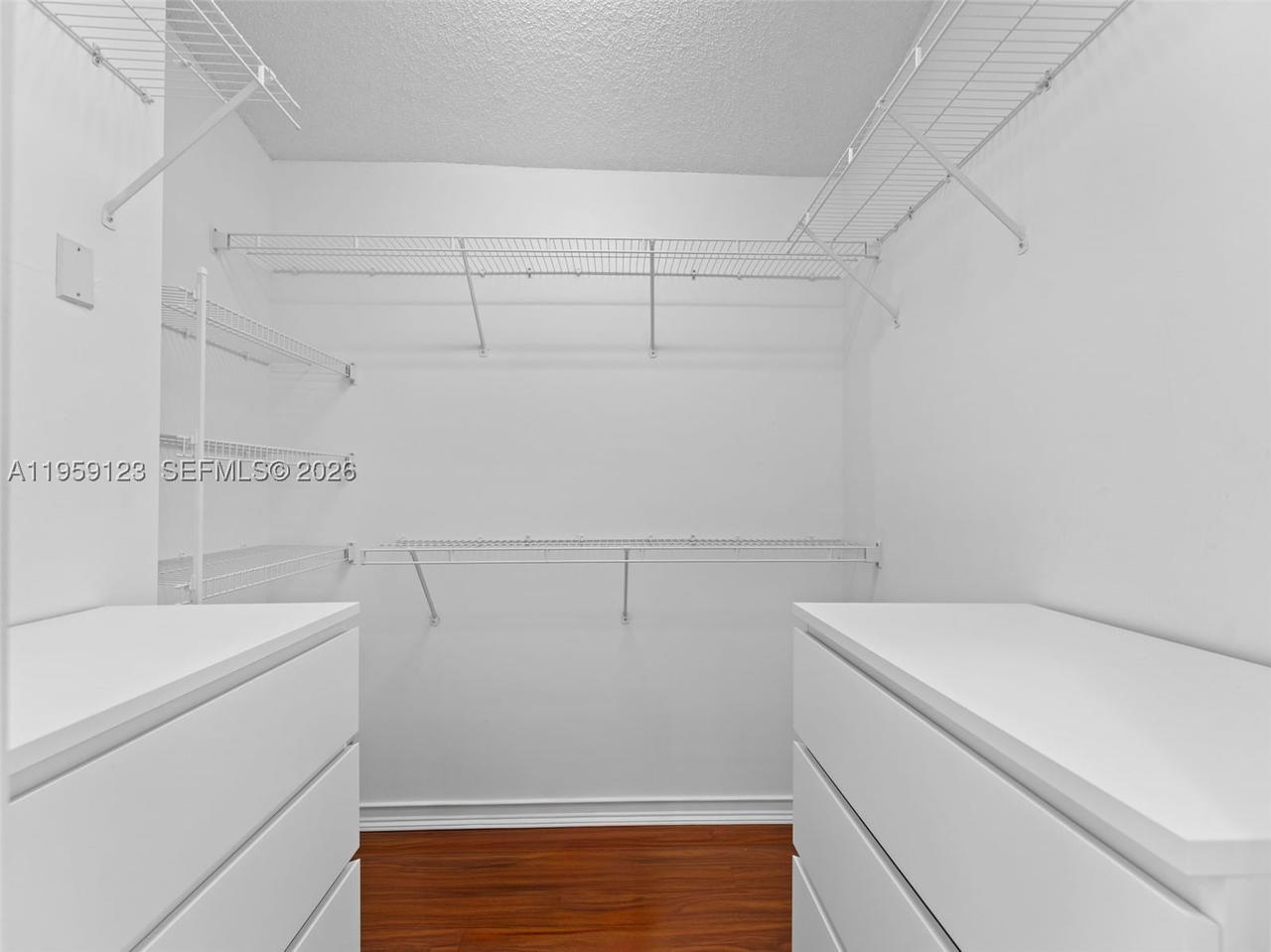 Real estate property located at 1861 142nd Ter, Broward, Pembroke Falls Phase 7, Pembroke Pines, FL