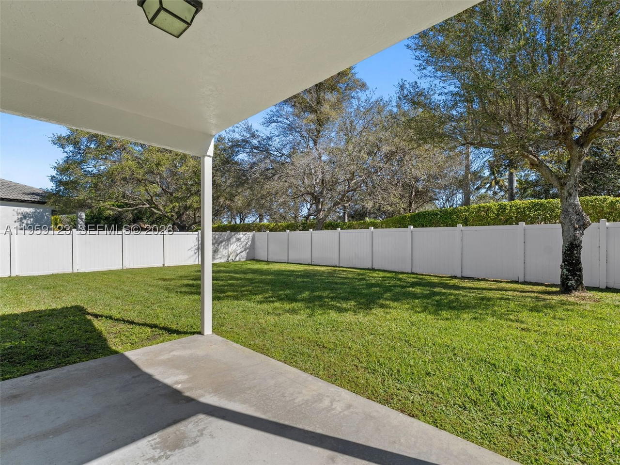 Real estate property located at 1861 142nd Ter, Broward, Pembroke Falls Phase 7, Pembroke Pines, FL