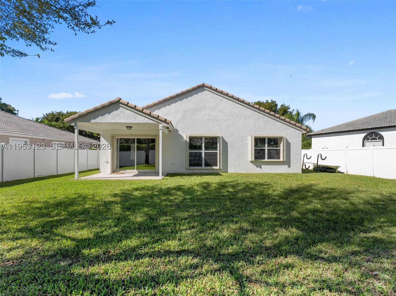 Real estate property located at 1861 142nd Ter, Broward, Pembroke Falls Phase 7, Pembroke Pines, FL