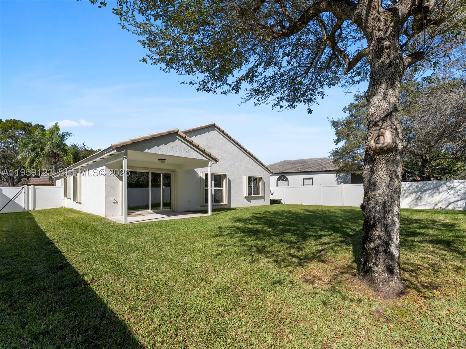 Real estate property located at 1861 142nd Ter, Broward, Pembroke Falls Phase 7, Pembroke Pines, FL